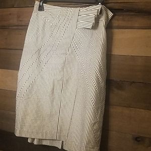 Anthropologie size 8 Tuxedo design skirt